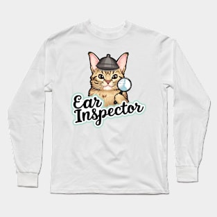 Ear inspector cute cat Long Sleeve T-Shirt